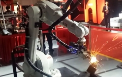  3D Robotic Arm Laser Cutting and Welding Machine